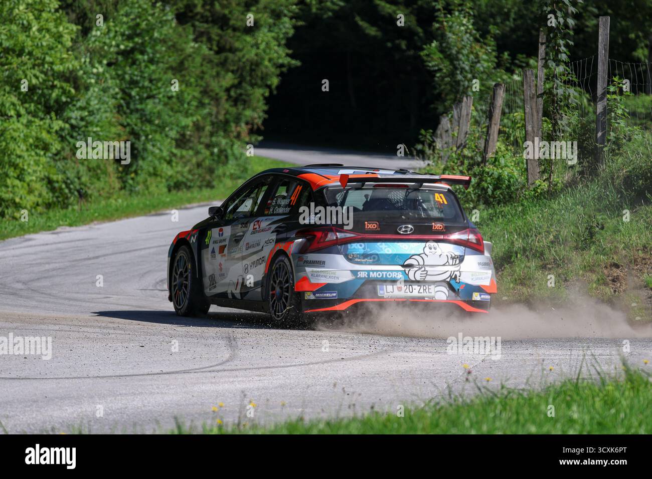 Rallye Weiz 2025, Auto Nr. 41. Fahrer: Simon Wagner, Beifahrer: Hanna Ostlender. Team/Fahrzeug: Hyundai i20 N Rally2. Redaktionelle Motorsportfotografie. Stockfoto