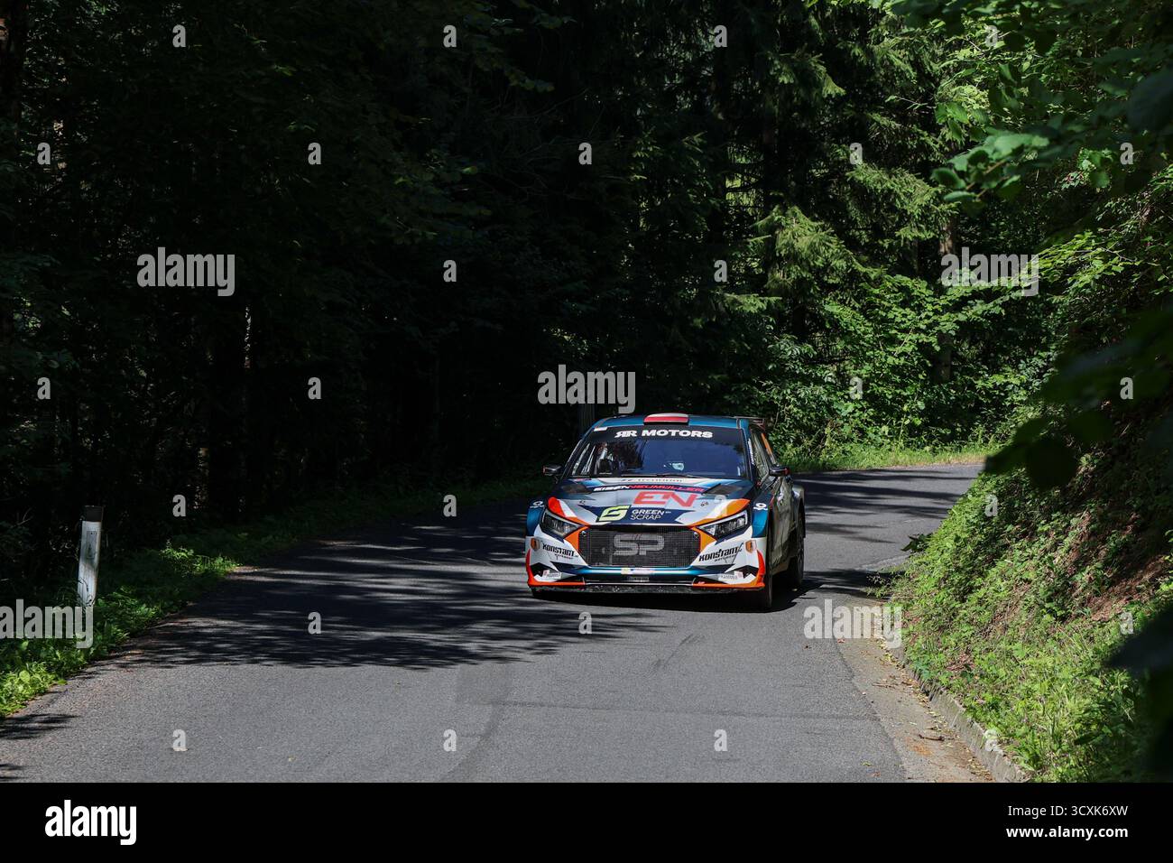 Rallye Weiz 2025, Auto Nr. 41. Fahrer: Simon Wagner, Beifahrer: Hanna Ostlender. Team/Fahrzeug: Hyundai i20 N Rally2. Redaktionelle Motorsportfotografie. Stockfoto