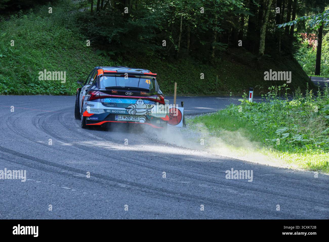 Rallye Weiz 2025, Auto Nr. 41. Fahrer: Simon Wagner, Beifahrer: Hanna Ostlender. Team/Fahrzeug: Hyundai i20 N Rally2. Redaktionelle Motorsportfotografie. Stockfoto