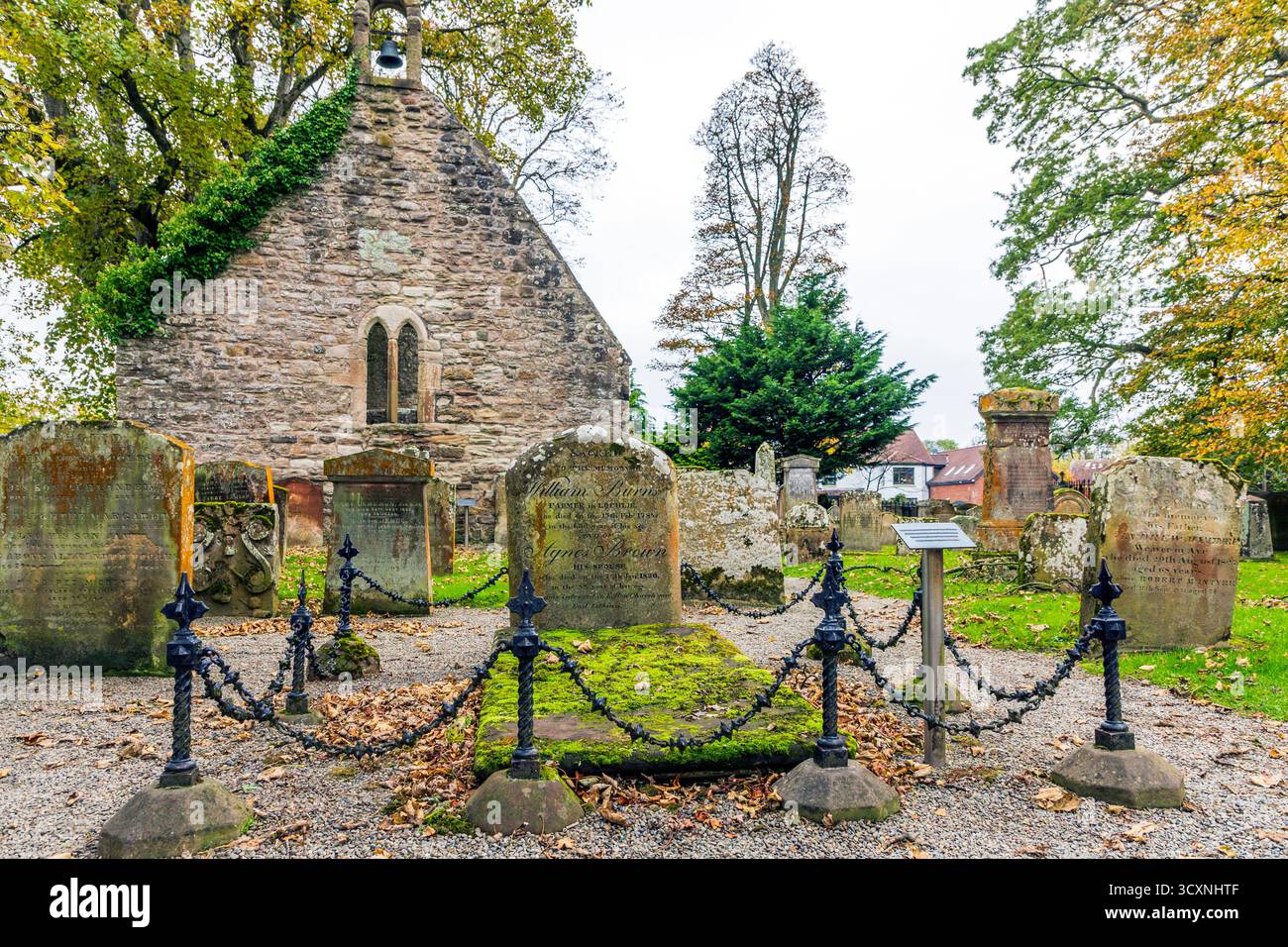 Die Alloway Auld Kirk stammt aus dem 16. Jahrhundert und ist eine Ruine in Alloway, South Ayrshire, Schottland. Stockfoto