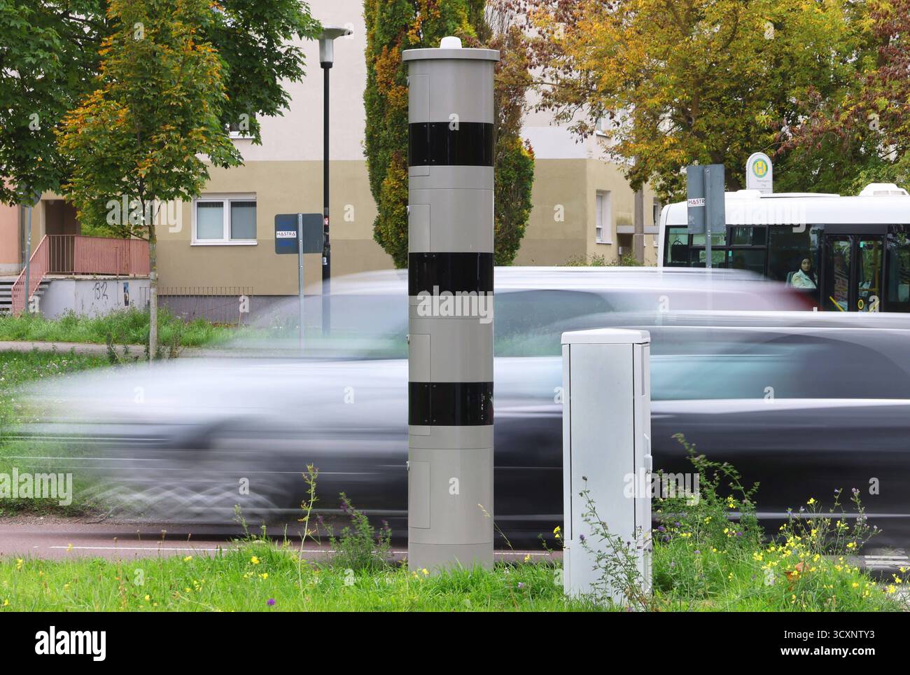 0.10.2025 Sachsen Anhalt Sachsen-Anhalt Halle Saale B80 Halle-Neustadt Rennbahnkreuz Verkehr Autoverkehr Blitzer Blitzersäule stationäres Messgerät zur Geschwindigkeit und/oder Rotlichtüberwachung Geschwindigkeitsverstöße Bussgeld Poliscan Speed Blitzer Blitzer-Säule Ampelblitzer Säulenblitzer Säulen-Blitzer *** 0 10 2025 Sachsen Anhalt Sachsen Anhalt Halle Saale B80 Halle Neustadt Rennbahnkreuz Verkehrspolierte Geschwindigkeitskamera Blitzer Blitzer Geschwindigkeitsmessgerät Geschwindigkeitsüberwachung Stationsmessgerät für Geschwindigkeitsüberwachung Geschwindigkeitsmesser und Geschwindigkeitsmesser für Geschwindigkeitsüberwachung Stockfoto