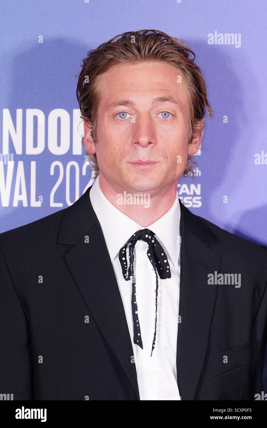 Jeremy Allen White besuchte die Vorführung von Springsteen: Deliver Me from Nowhere im Southbank Centre, Royal Festival Hall, London, als Teil des BFI London Film Festivals. Bilddatum: Mittwoch, 15. Oktober 2025. Stockfoto