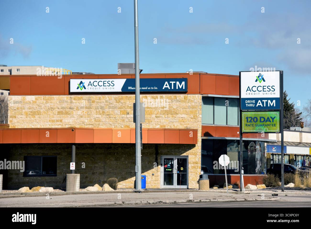 Winnipeg (Kanada) – 6. April 2025: Access Credit Union ist eine kanadische Kreditunion, die durch mehrere Fusionen einer kleineren südlichen Manitoba-kreditgenossenschaft gebildet wurde Stockfoto