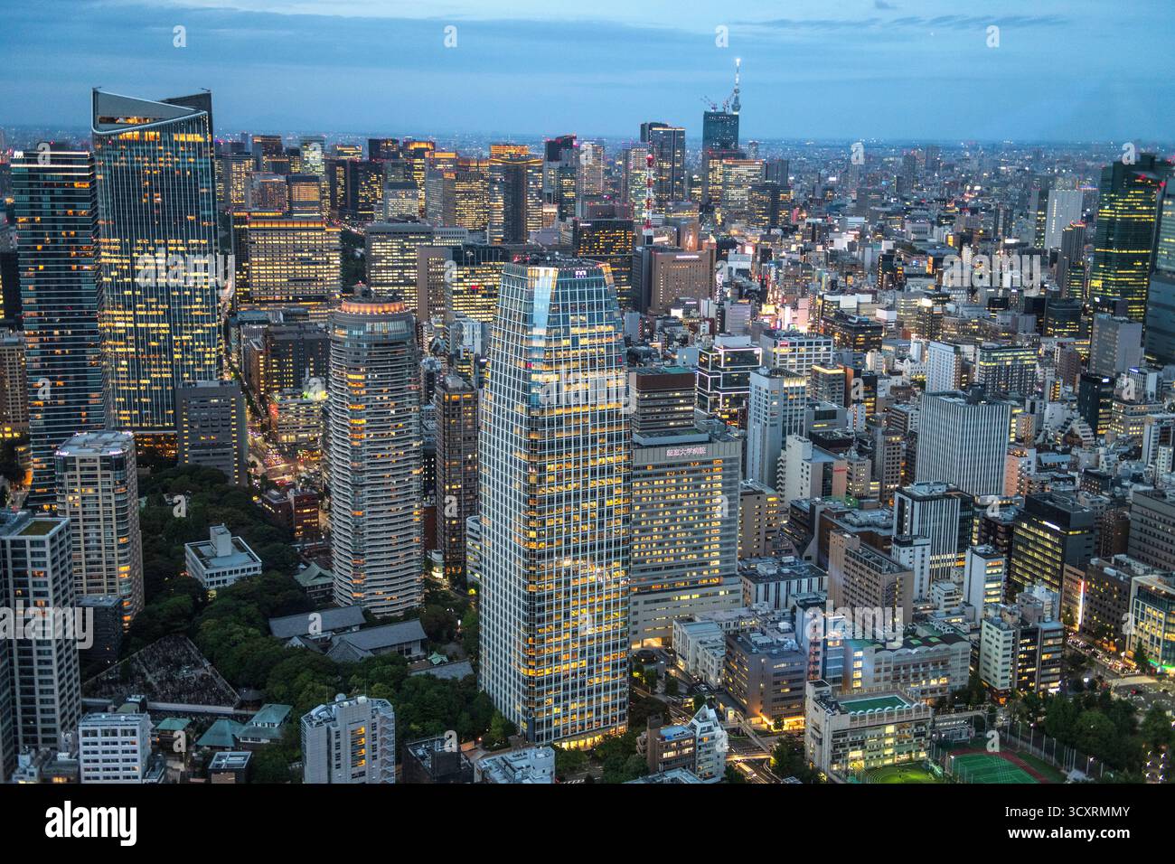 Tokio: Blick auf das Viertel Roppongi vom Tokyo Tower. Japan Stockfoto