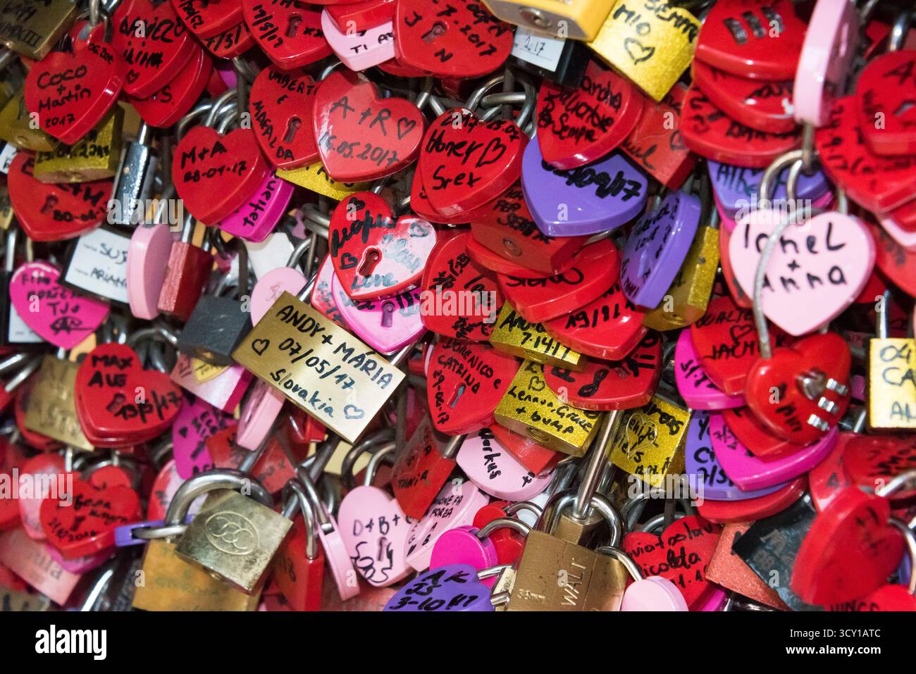 Love Locks und Versprechen, Verona, Italien Stockfoto