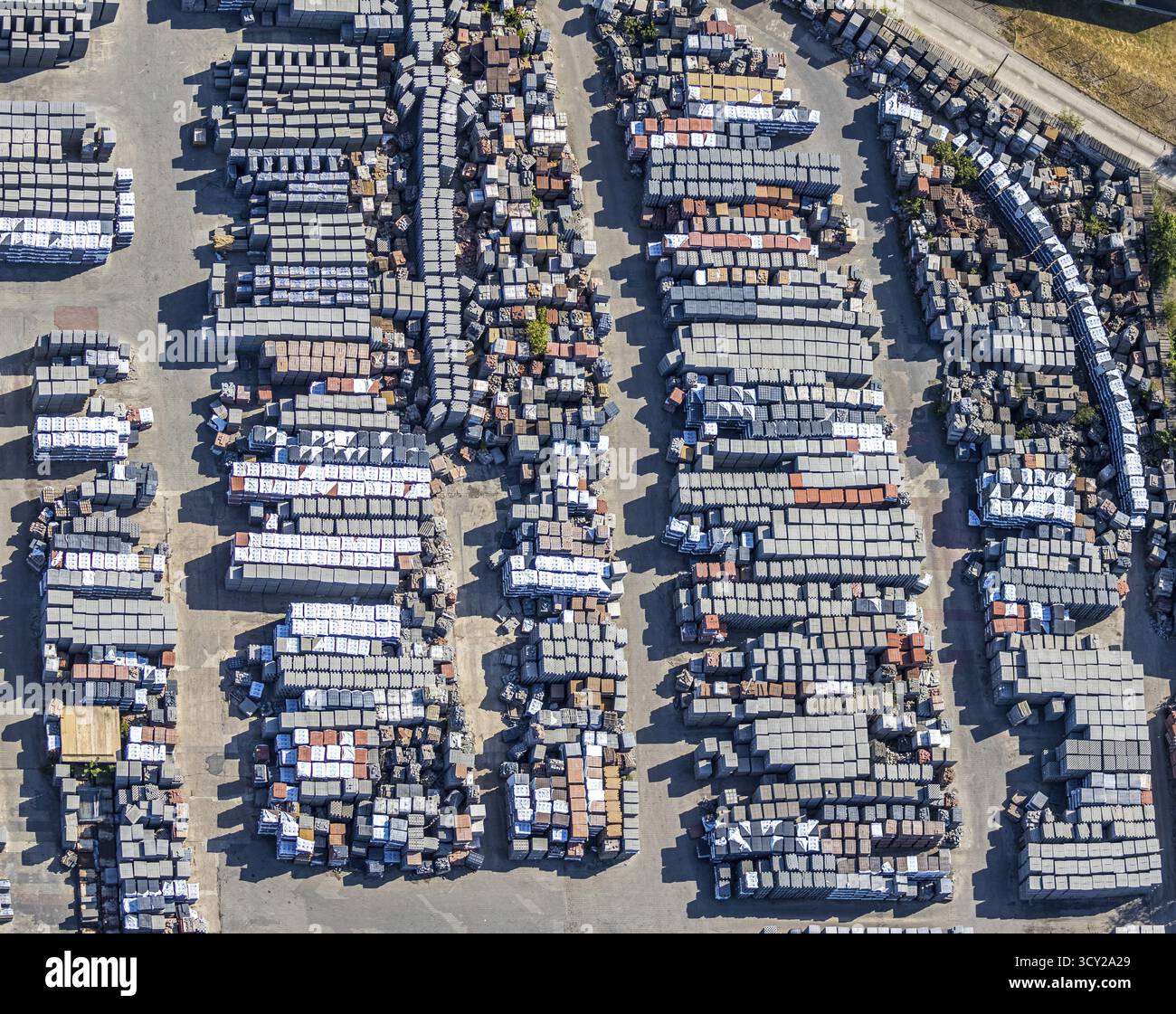 Luftaufnahme, Basamentwerke Boecke GmbH, Betonwerk, Betonsteine, Betonsteine, Sterkrade, Oberhausen, Ruhrgebiet, Nordrhein-Westfalen, GE Stockfoto