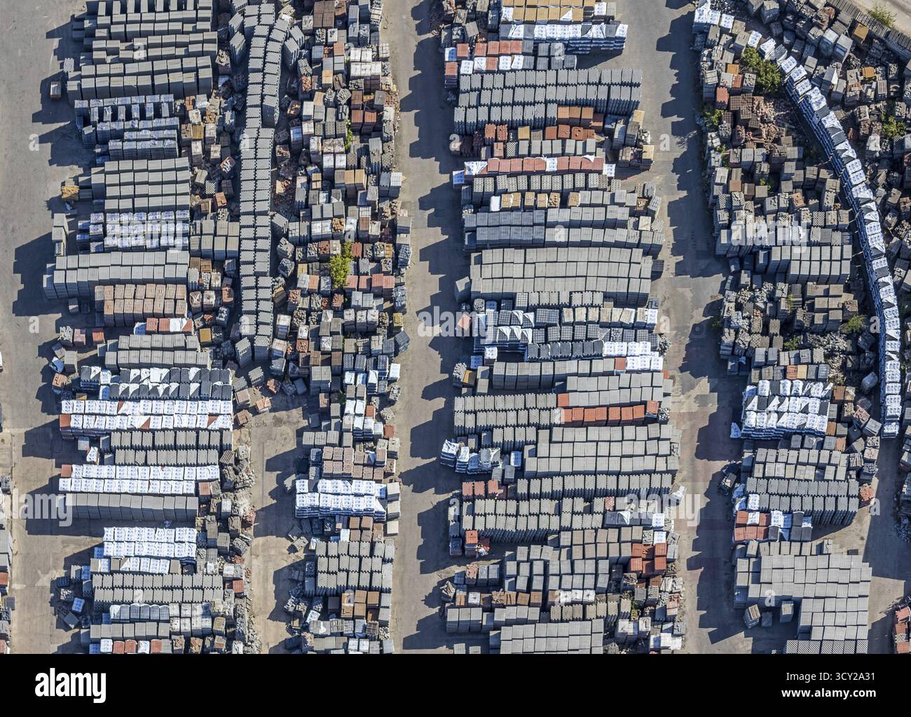 Luftaufnahme, Basamentwerke Boecke GmbH, Betonwerk, Betonsteine, Betonsteine, Sterkrade, Oberhausen, Ruhrgebiet, Nordrhein-Westfalen, GE Stockfoto