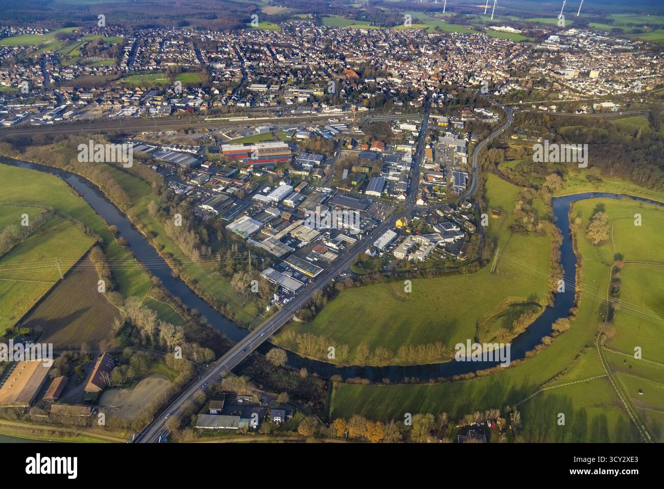HALTERN AM SEE 16.12.2020 Kurvenmäander - Schleife der Auenzonen am Lippenverlauf - in Haltern am See im Bundesland Nordrhein Stockfoto