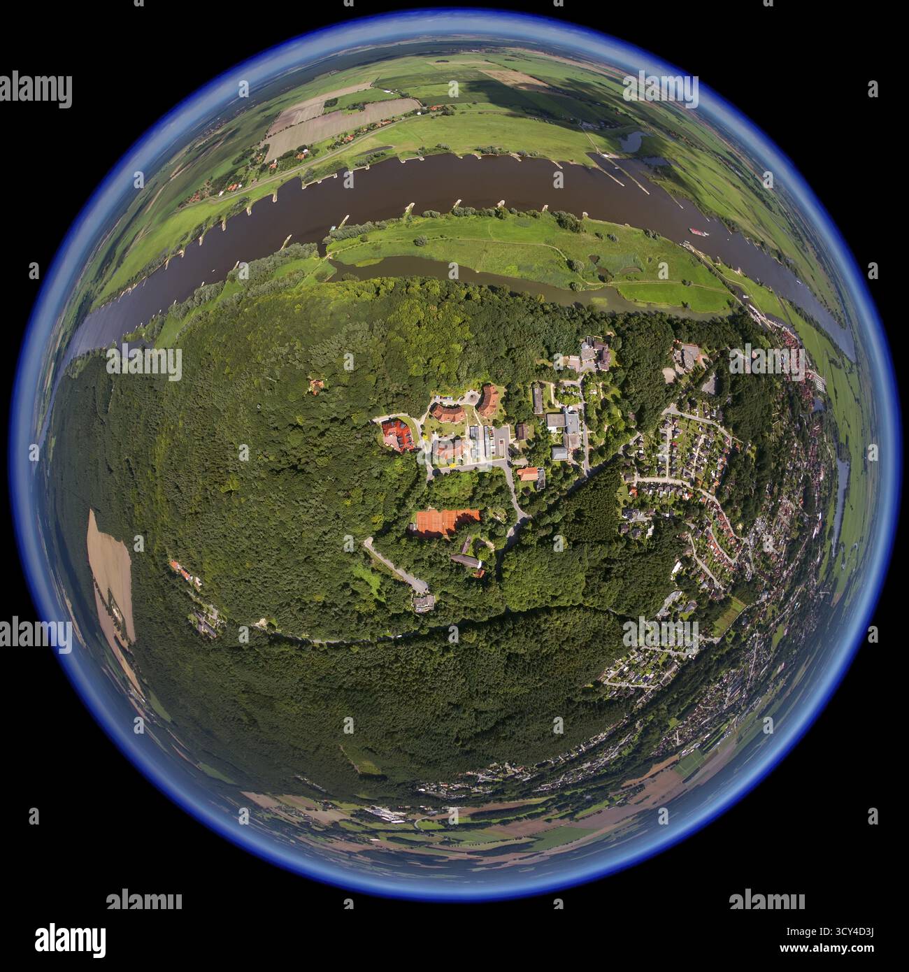 Altstadt, Elbe, Jeetzel, Fischaugenlinse, Rundbild, Hitzacker (Elbe), Landkreis Luechow-Dannenberg, Elbtalaue, Elbtal, Niedersachsen, Deutschland, Eu Stockfoto