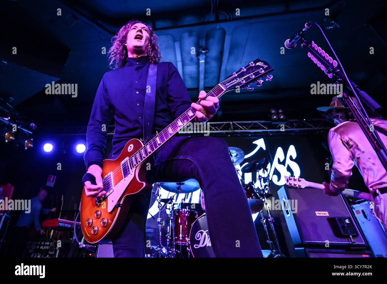 Daniel Hawkins von der Dunkelheit während des Konzerts „Dreams on Toast“ Tour 2025!, im Oriom Live Club, am 17. Oktober 2025 in Ciampino, Rom, Italien. Stockfoto