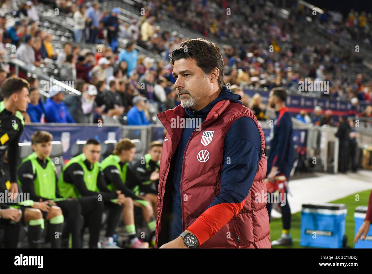 Commerce City, CO, USA. Oktober 2025. US-Cheftrainer Mauricio Roberto Pochettino Trossero, am Rande des Internationalen Fußballspiels der Männer zwischen der US-Nationalmannschaft und Australien im Dick's Sporting Goods Park in Commerce City, CO. (Foto: Kevin Langley/Sports South Media). Quelle: csm/Alamy Live News Stockfoto