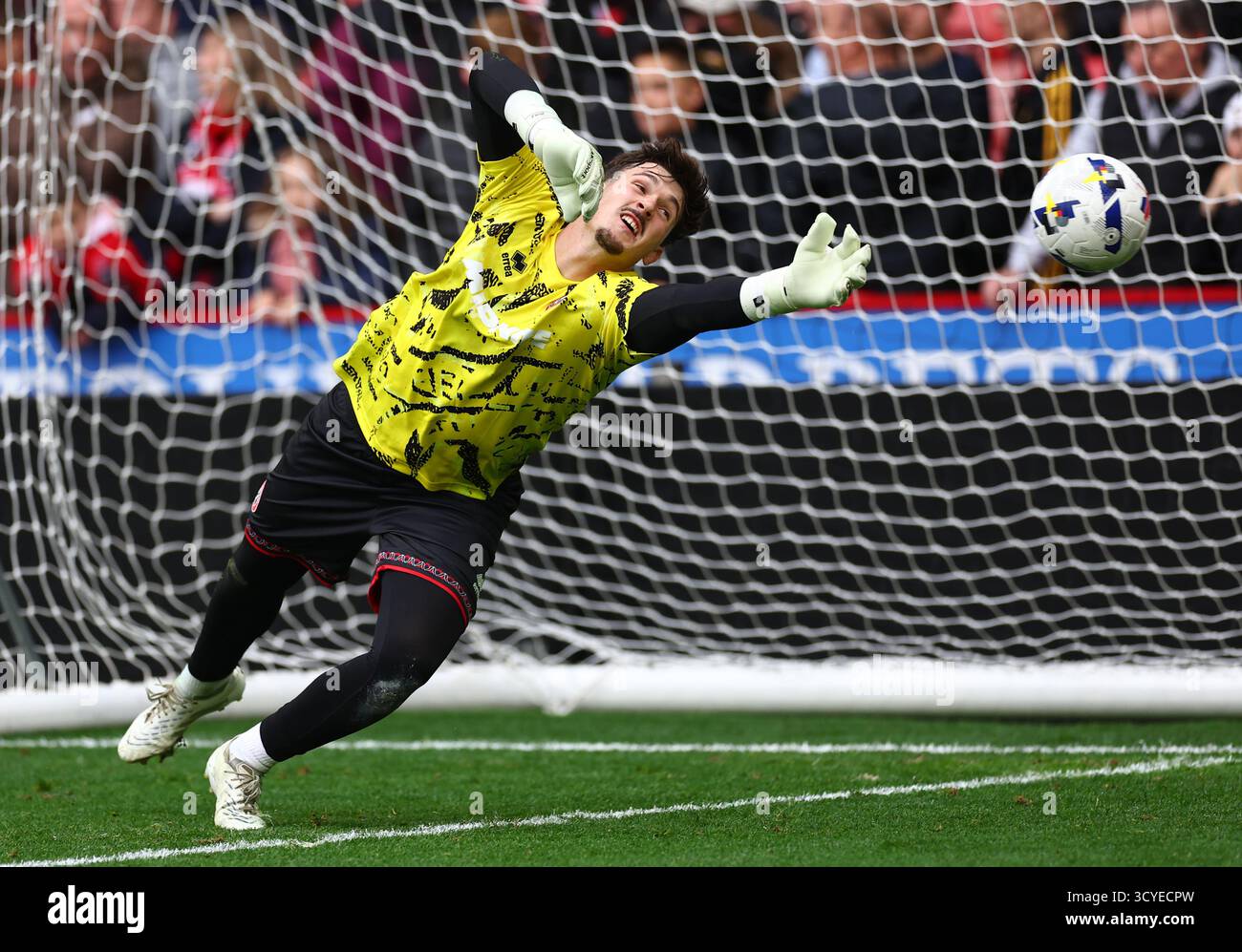 Sheffield, Großbritannien. Oktober 2025. Liam Hall of Sheffield United während des Spiels der Sheffield United gegen Watford Sky Bet Championship in der Bramall Lane, Sheffield. Der Bildnachweis sollte lauten: Simon Bellis/Sportimage Credit: Sportimage Ltd/Alamy Live News Stockfoto