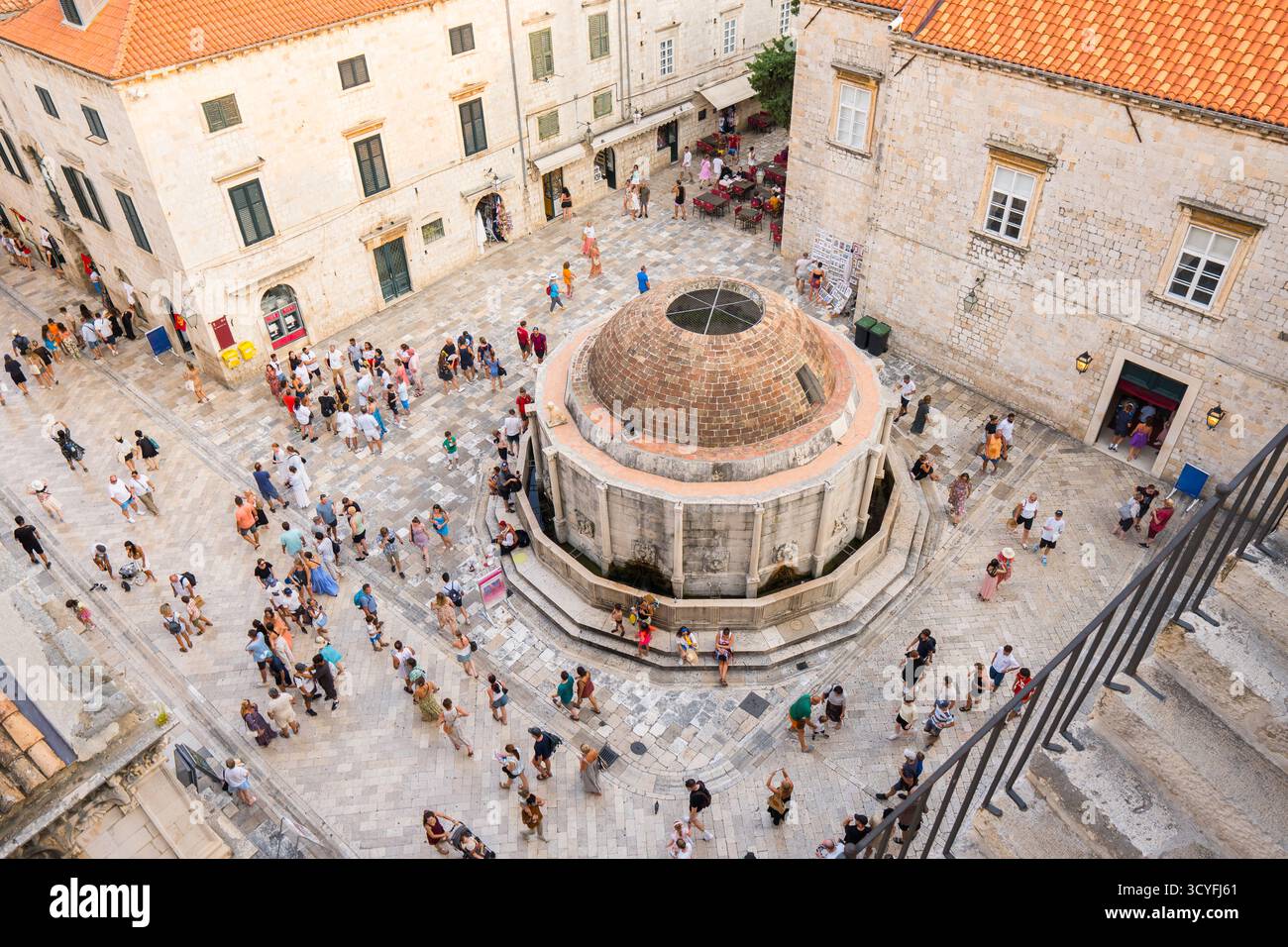 Onofrios Brunnen, historische Hauptstraße Dubrovnik Stockfoto