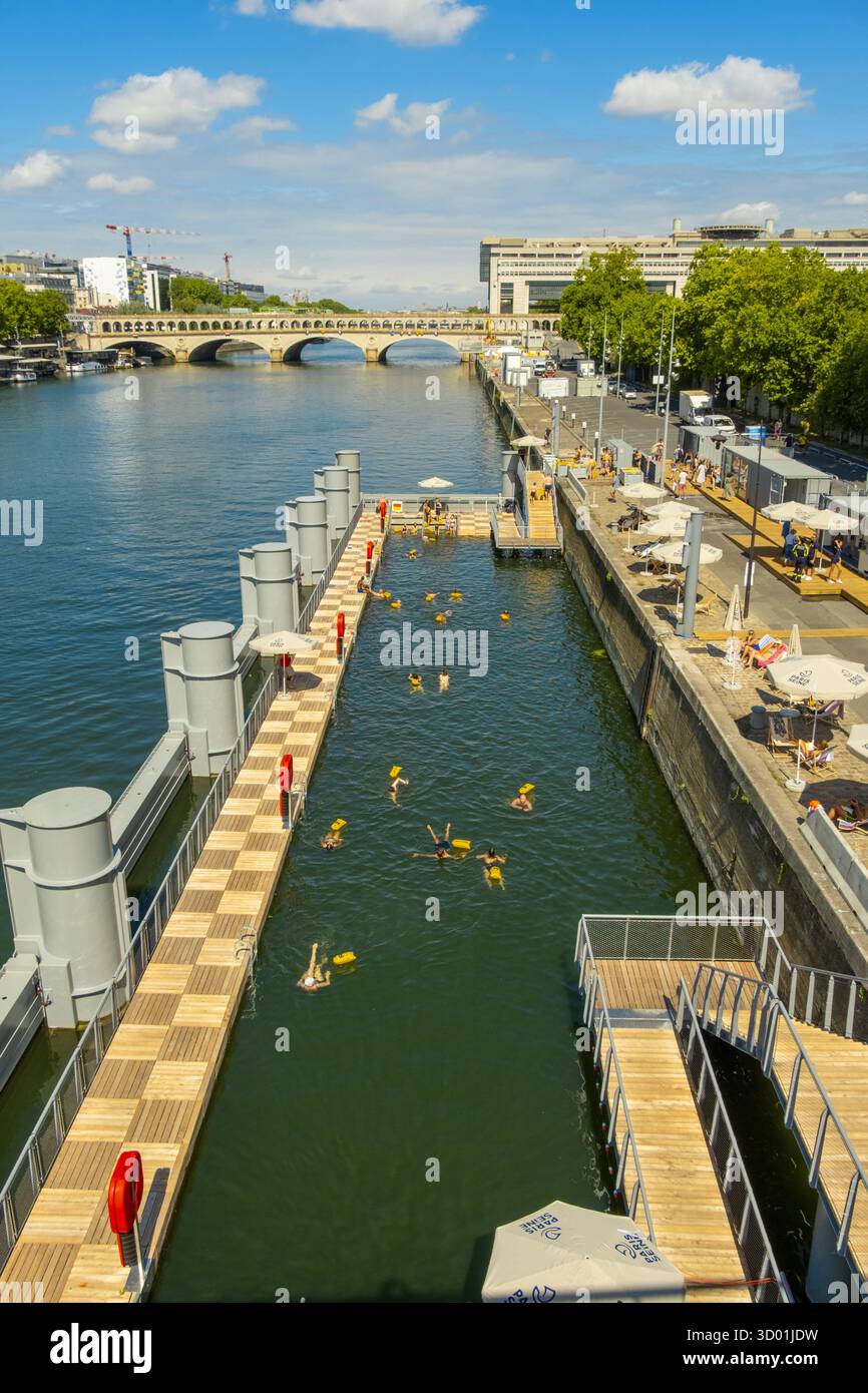 Frankreich, Paris, Badeplatz in der seine bei Bercy Stockfoto