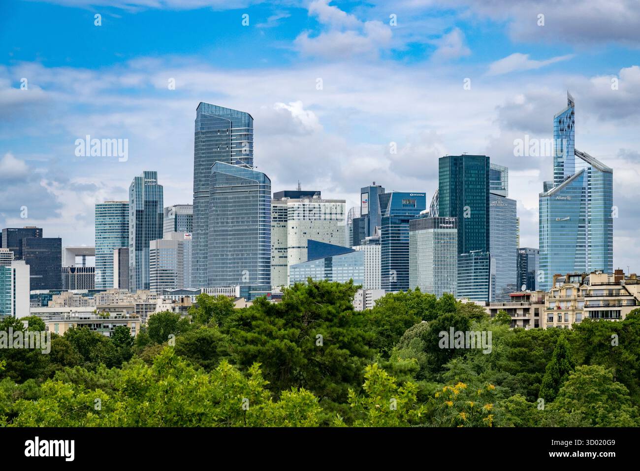Frankreich, Paris, die Gebäude von La Défense vom Bois de Boulogne Stockfoto