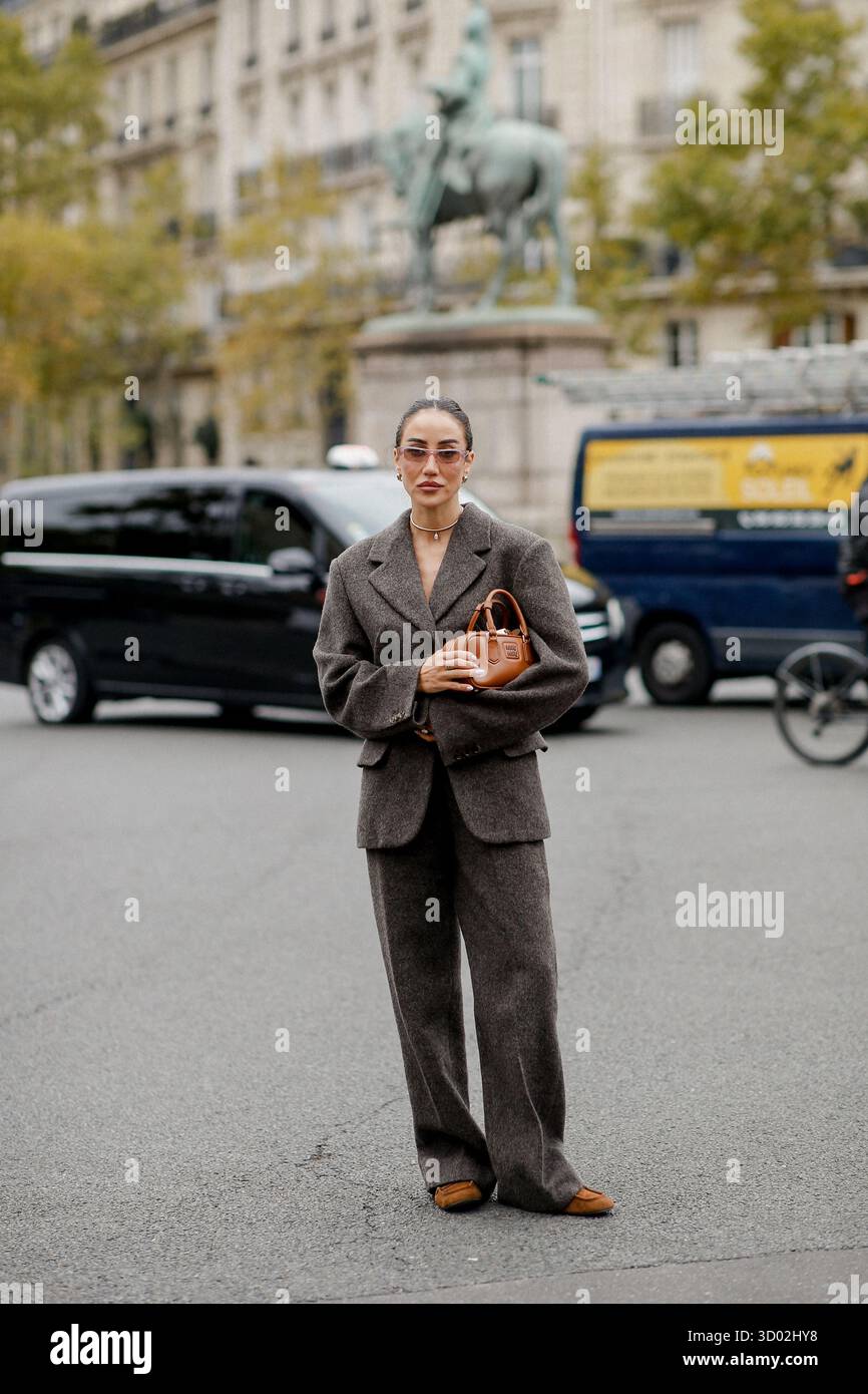 Paris, Frankreich. Oktober 2025. Tamara Kalinic kommt 2026 am 6. Oktober 2025 zur Miu Miu Miu Ready-to-Wear-Show im Palais d Iena in Paris, Frankreich. Foto: Marie-Paola Bertrand-Hillion/ABACAPRESS.COM Credit: Abaca Press/Alamy Live News Stockfoto