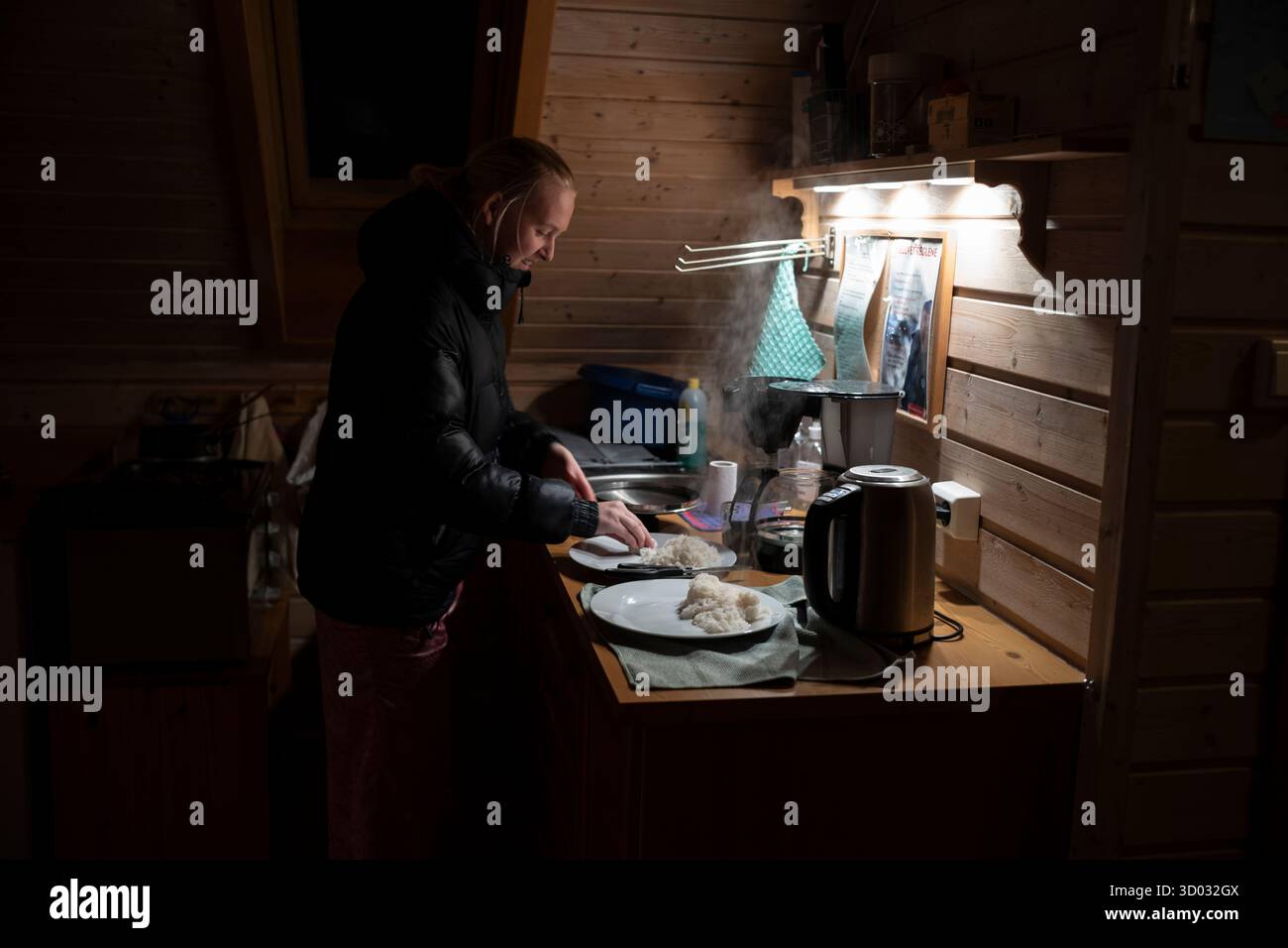 Norwegische Landschaft in den Bergen in der Nähe des Sees Flekkeren im Svanstul-Gebiet von Grönland, Norwegen, Skandinavien Stockfoto