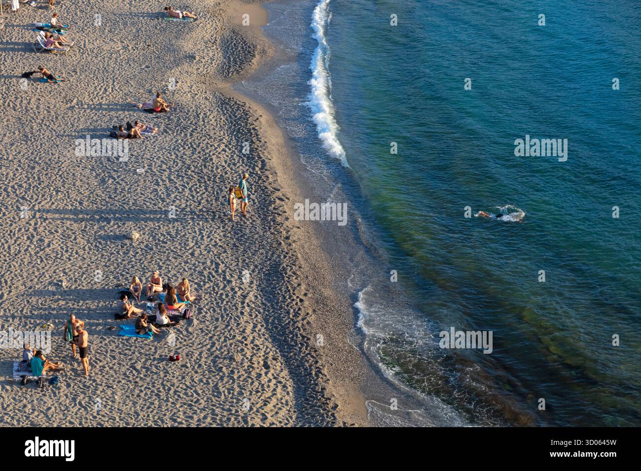 Die Strandstadt Matala ist ein wichtiges Touristenziel - Kreta, Griechenland Stockfoto
