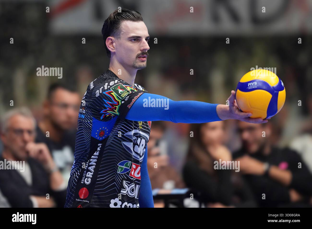 Monza, Italien. Oktober 2025. Simone Giannelli, während Vero Volley Monza gegen Sir Susa Scai Perugia, Superlega Credem Banca. Quelle: Alessio Morgese / Alamy Live News Stockfoto