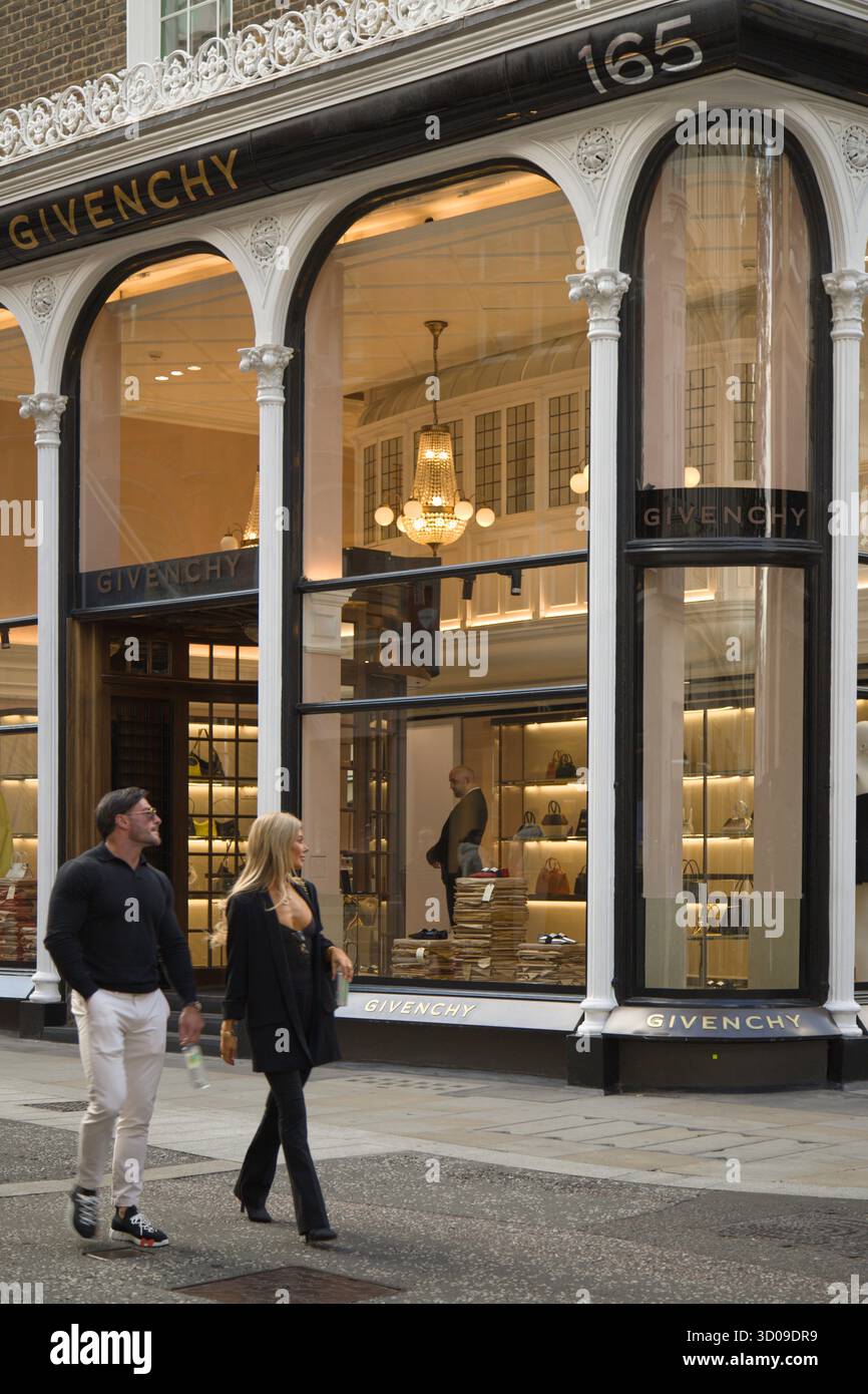 Großbritannien, England, London, Mayfair, Luxuseinkäufe, Boutique, Stockfoto