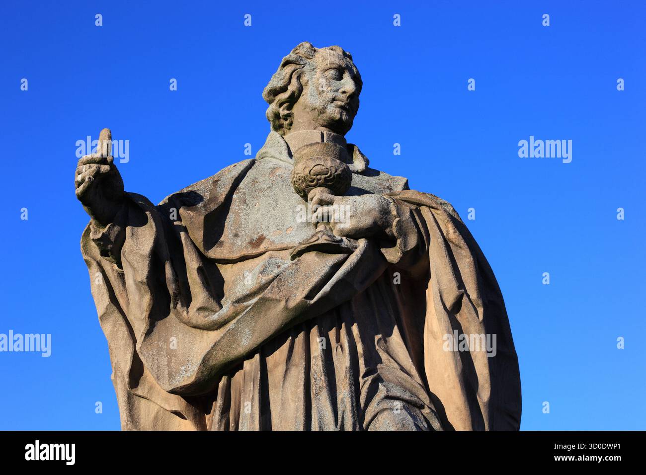 Carolus Borromäus Statue, Brücke heilige auf der Alten Mainbrücke in Würzburg, Niederfranken, Bayern, Deutschland Stockfoto