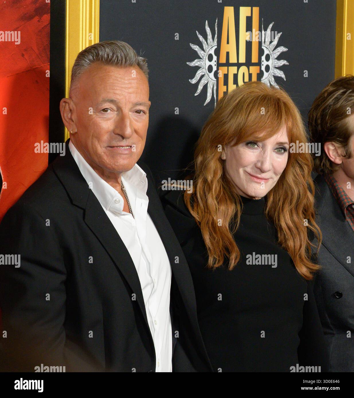 LOS ANGELES, USA. 22. Oktober 2025: Bruce Springsteen & Patti Scialfa beim AFI FEST Premiere für Springsteen: Deliver Me from Nowhere im TCL Chinese Theatre. Bild: Paul Smith/Featureflash Stockfoto