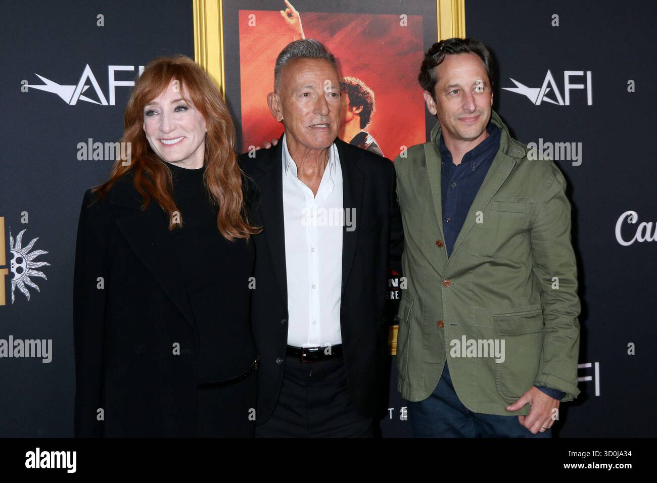 Oktober 23, 2025, Los Angeles, CA, USA: LOS ANGELES - 22. Oktober: Patti Scialfa, Bruce Springsteen, Gast beim AFI fest 2025 - Opening Night Gala Premiere von „Springsteen: Deliver me from Nowhere“ im TCL Chinese Theater IMAX am 22. Oktober 2025 in Los Angeles, CA (Credit Image: © Kay Blake/ZUMA Press Wire) NUR REDAKTIONELLE VERWENDUNG! Nicht für kommerzielle ZWECKE! Stockfoto
