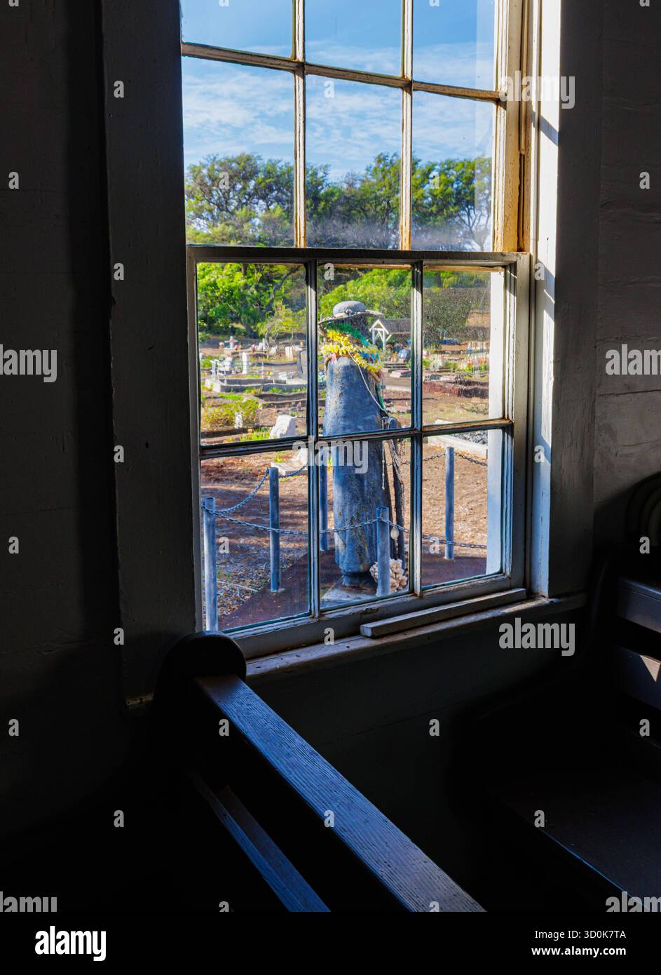 Statue von Pater Damien vor der katholischen Kirche St. Joseph, Molokai, Hawaii, USA Stockfoto