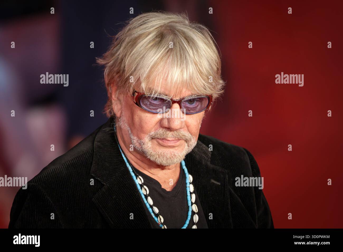 21. Oktober 2025, Rom, RM, Italien: Tony Esposito besucht den œRino roten Teppich â Gaetano Sempre piÃ¹ Bluâ während des 20. Rom Film Festivals im Auditorium Parco Della Musica. (Kreditbild: © Gennaro Leonardi/Pacific Press via ZUMA Press Wire) NUR REDAKTIONELLE VERWENDUNG! Nicht für kommerzielle ZWECKE! Stockfoto