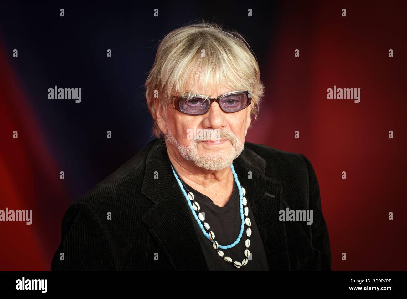 21. Oktober 2025, Rom, RM, Italien: Tony Esposito besucht den œRino roten Teppich â Gaetano Sempre piÃ¹ Bluâ während des 20. Rom Film Festivals im Auditorium Parco Della Musica. (Kreditbild: © Gennaro Leonardi/Pacific Press via ZUMA Press Wire) NUR REDAKTIONELLE VERWENDUNG! Nicht für kommerzielle ZWECKE! Stockfoto