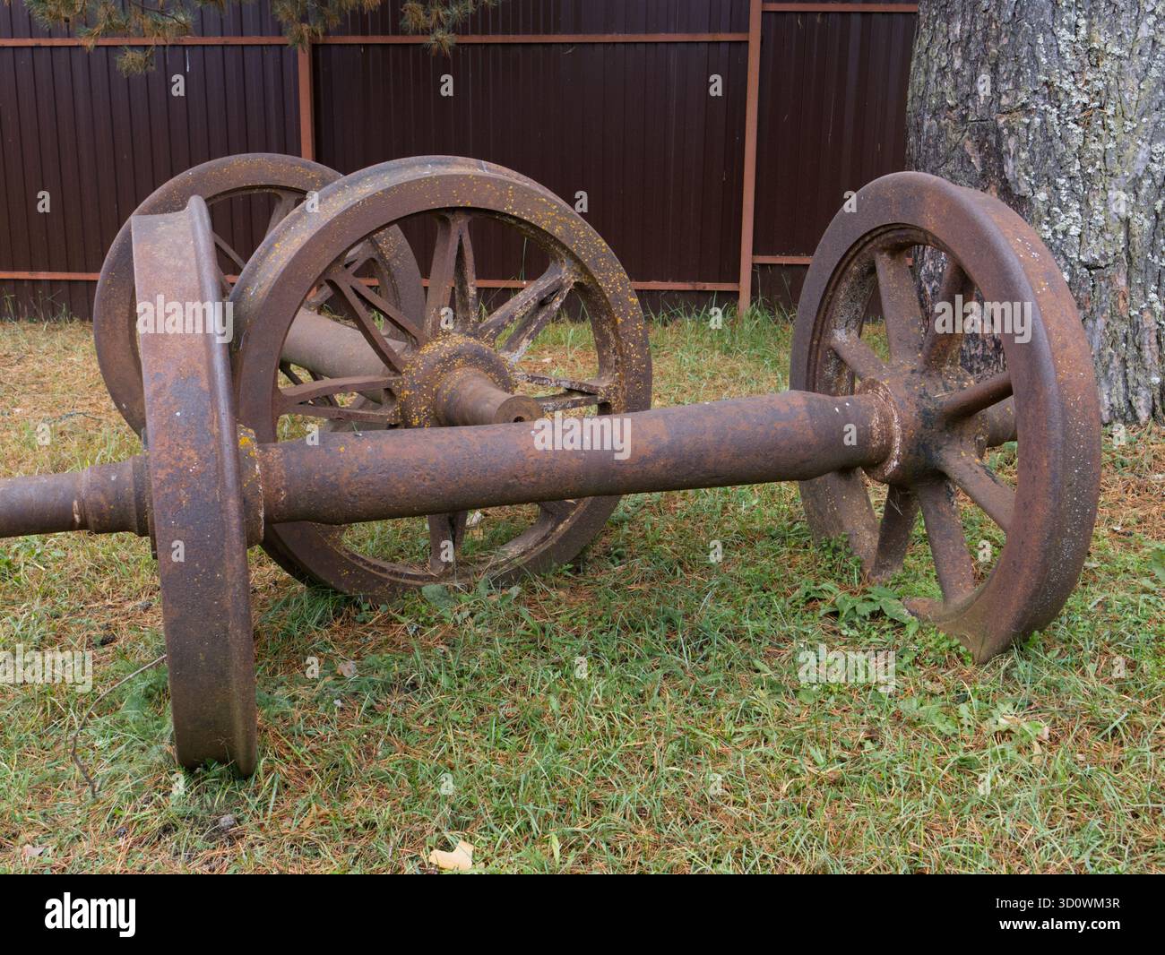 Vintage Dampflokomotivmotor Antriebsrad Grunge. Antriebsräder der Vintage-Dampflokomotive. Stockfoto