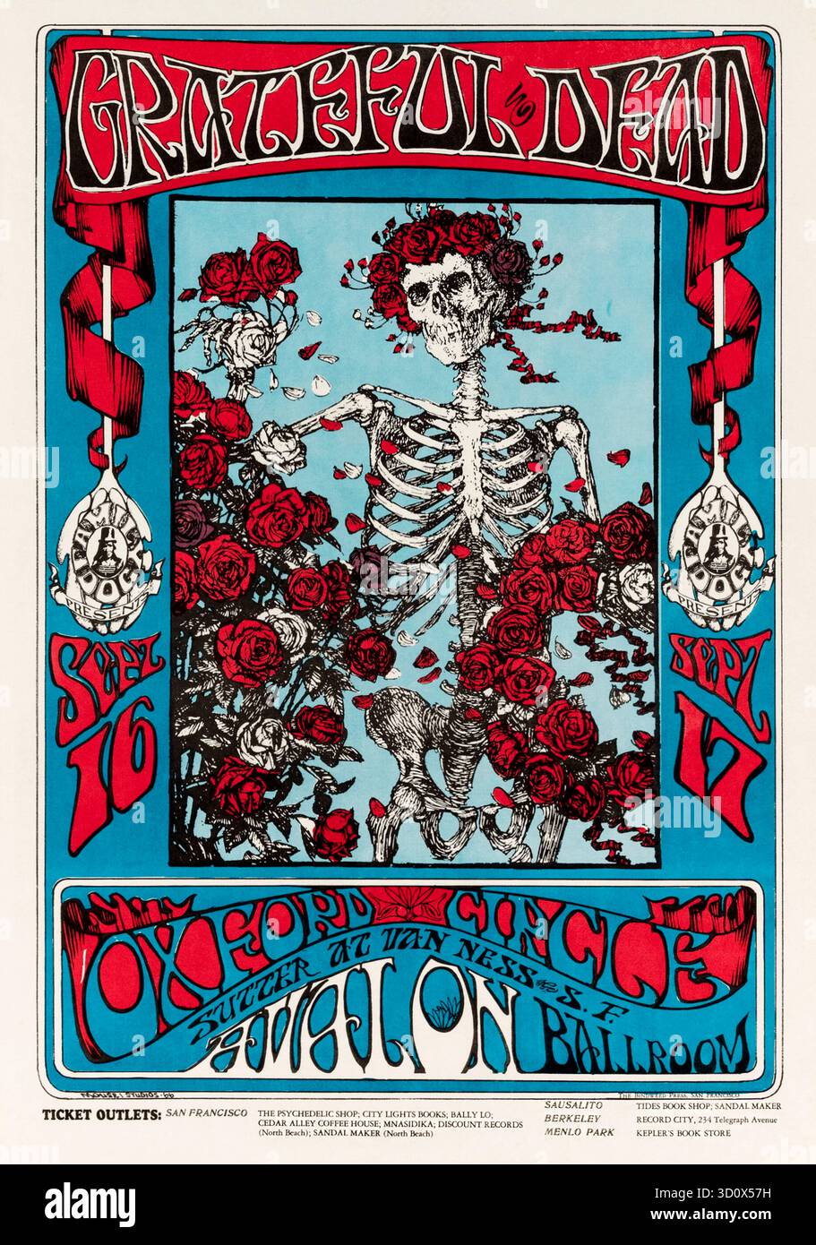 Grateful Dead Avalon Ballroom Poster 1966 Konzertposter mit einem Skelett, das von roten Rosen verziert und umgeben ist. Dieses ikonische psychedelische Rock-Poster wurde von den amerikanischen Künstlern Stanley Mouse und Alton Kelley entworfen. Stockfoto