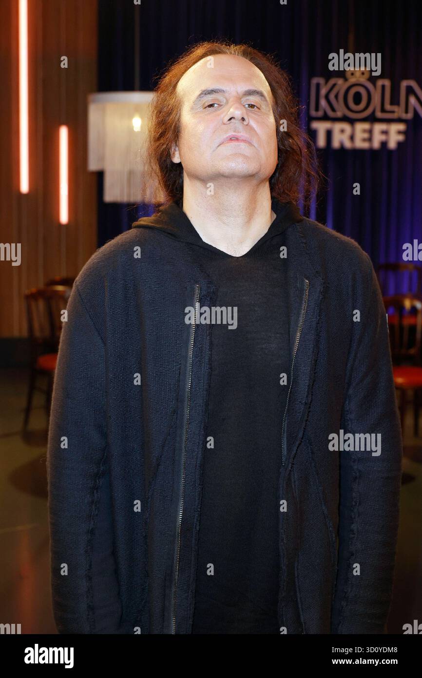 Koelner Treff Folge 752 Mille Petrozza, Koelner Treff Folge 752, WDR Studio BS3, Köln, 24.10.2025 *** Koelner Treff Folge 752 Mille Petrozza, Koelner Treff Folge 752 , WDR Studio BS3, Köln, 24 10 2025 Copyright: XEventpressxBecherx Stockfoto