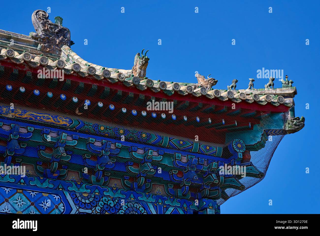Nahaufnahme der Dachwächter im Tempel des Himmels in Peking Stockfoto