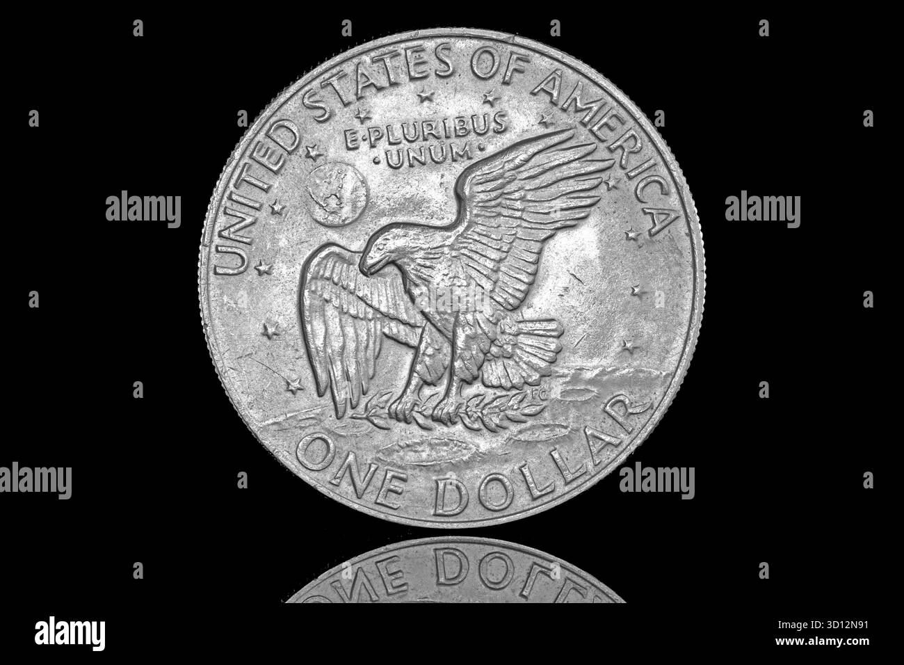1974 eine Dollar-Münze der Vereinigten Staaten von Amerika zum Gedenken an die Mondlandungsmission Apollo 11. Stockfoto
