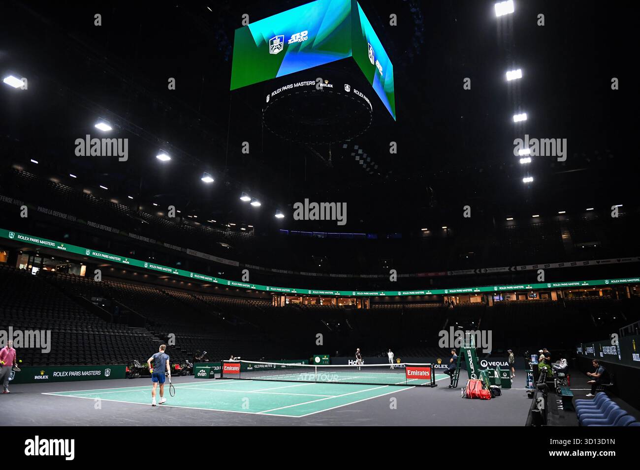 Allgemeine Ansicht während des Tennisturniers Rolex Paris Masters 2025, ATP Masters 1000, am 26. Oktober 2025 in der Paris La Defense Arena in Nanterre bei Paris Stockfoto