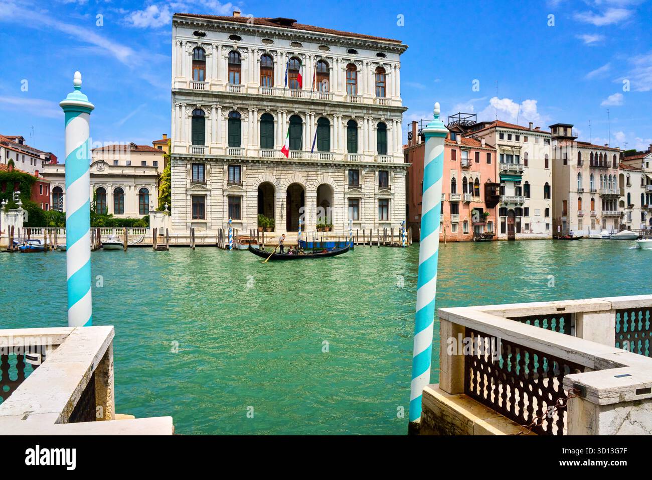Palazzo Corner della Ca' Granda, Terrace Peggy Guggenheim Collection, Gran Canal, Venedig, Venezia, Veneto, Italien, Europa Stockfoto