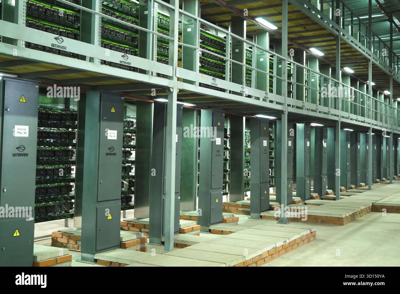 Eine Bergbaufarm, Videokarten und eine asiki-Bergbaufarm Stockfoto
