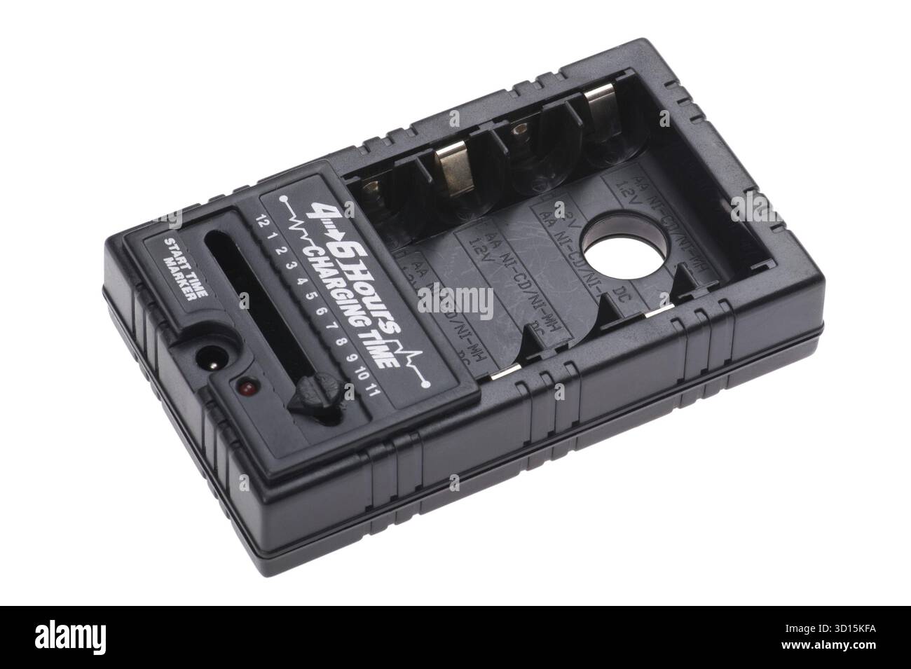 Objekt auf weiß – Ladegerät für wiederaufladbare Akkus Stockfoto