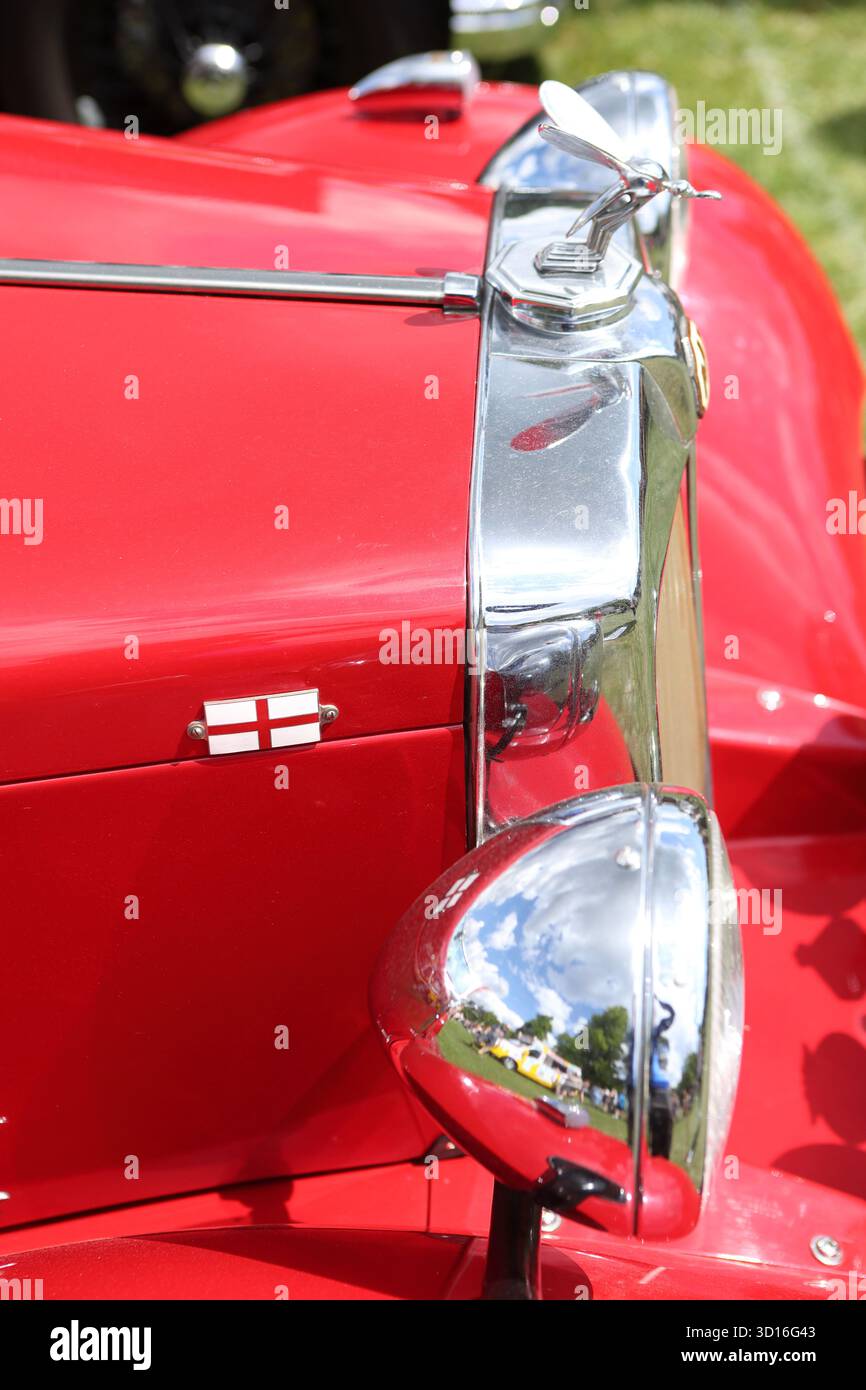 Roter Oldtimer-Lack Stockfoto