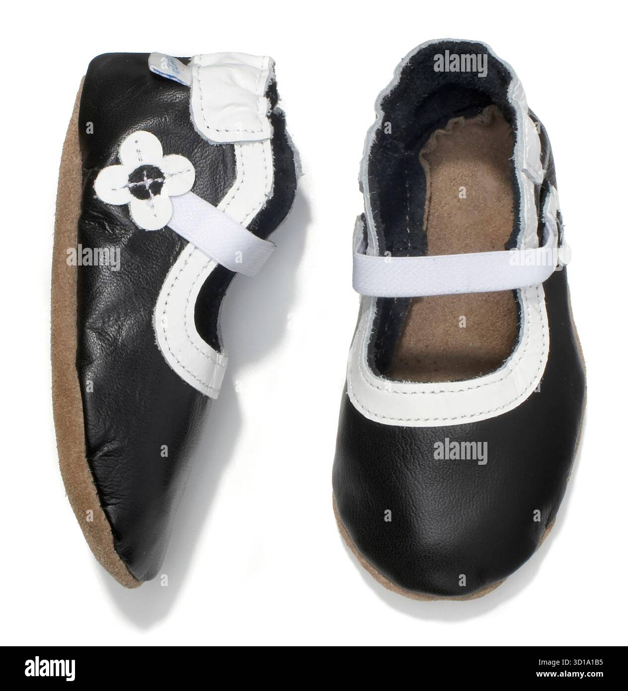 Schuhe auf weißem Hintergrund Stockfoto