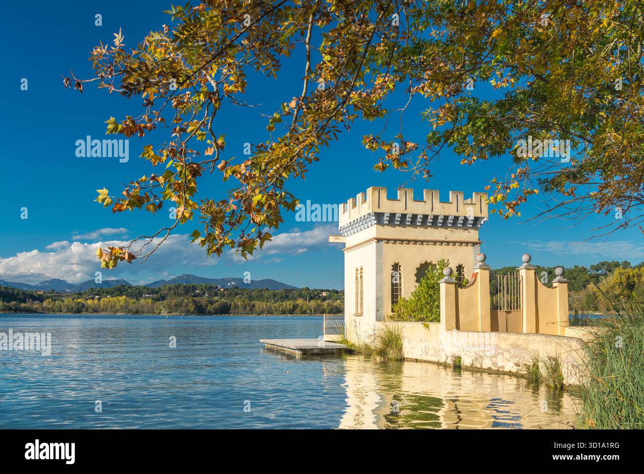 PESQUERA LA CARPA D’OR BOOTSHAUS SEE VON BANYOLES PLA DE L’ESTANY PROVINZ GIRONA KATALONIEN SPANIEN Stockfoto