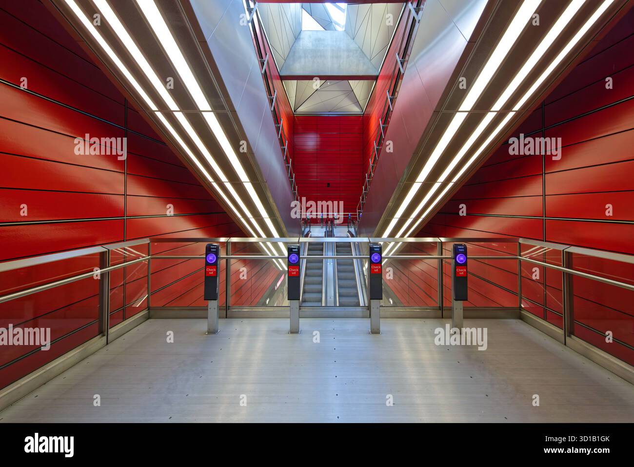Kopenhagen, Daenemark, DK - U-Bahn-Station Norrebro 07.09.2025, Kopenhagen, Daenemark, DK - U-Bahn-Station Norrebro. Die Linien verkehren fahrerlos und vollautomatisch. Die Metro wird von der Firma Metro Service A/S betrieben, die sowohl für die Gleisanlagen als auch für den Fahrbetrieb zustaendig ist. Eigentuemer sind die italienischen Unternehmen AnsaldoBreda seit 2015 Teil von Hitachi Rail sowie das Mailaender Verkehrsunternehmen Azienda Trasporti Milanesi ATM. MODELLFREIGABE: NEIN, EIGENSCHAFTSFREIGABE: NEIN, c Stefan Trappe, http://www.trappe-foto.de, stefantrappe-foto.de - bei Verwendung des Fotos Stockfoto