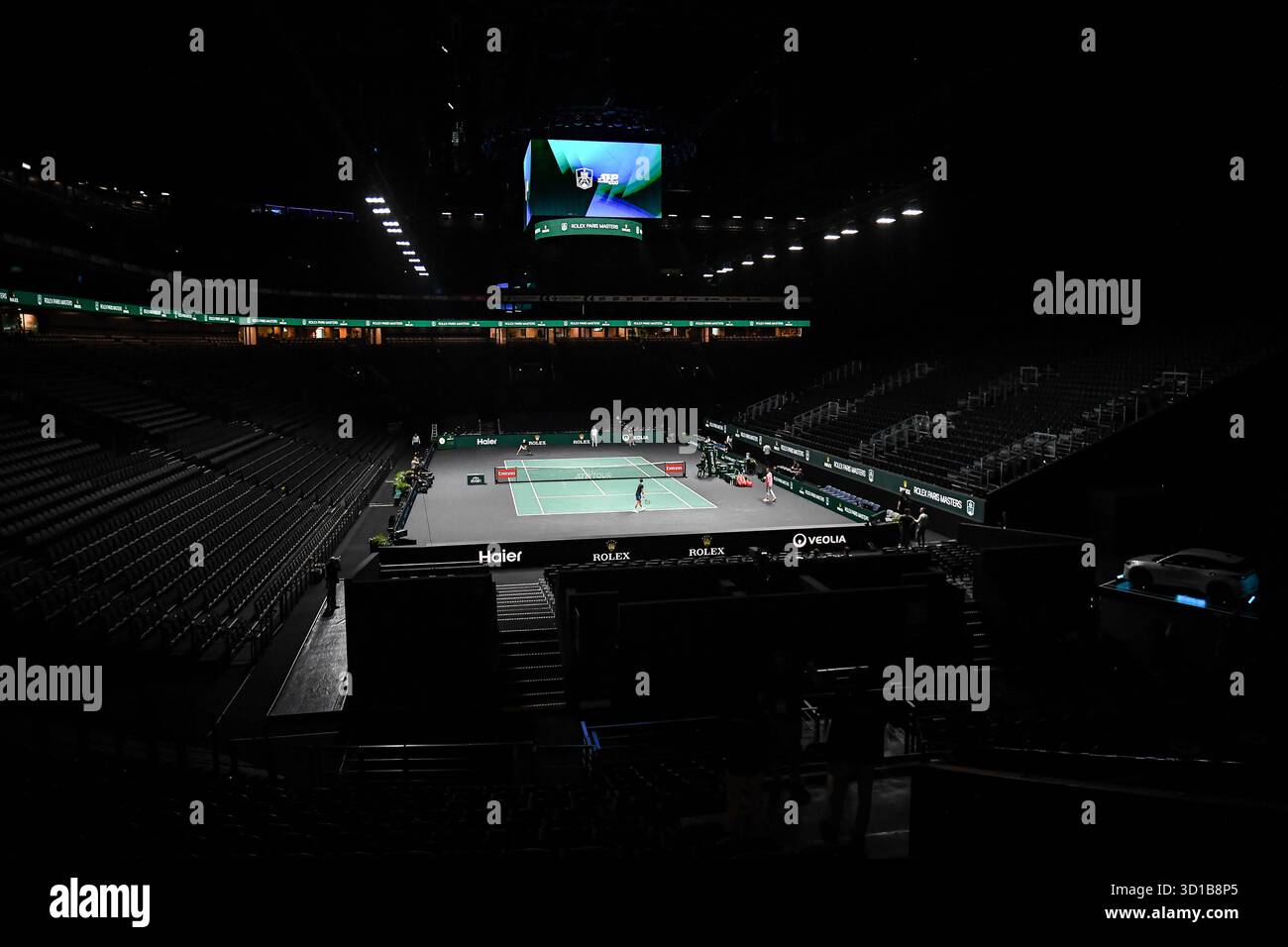 Allgemeine Ansicht während des Tennisturniers Rolex Paris Masters 2025, ATP Masters 1000, am 26. Oktober 2025 in der Paris La Defense Arena in Nanterre bei Paris Stockfoto
