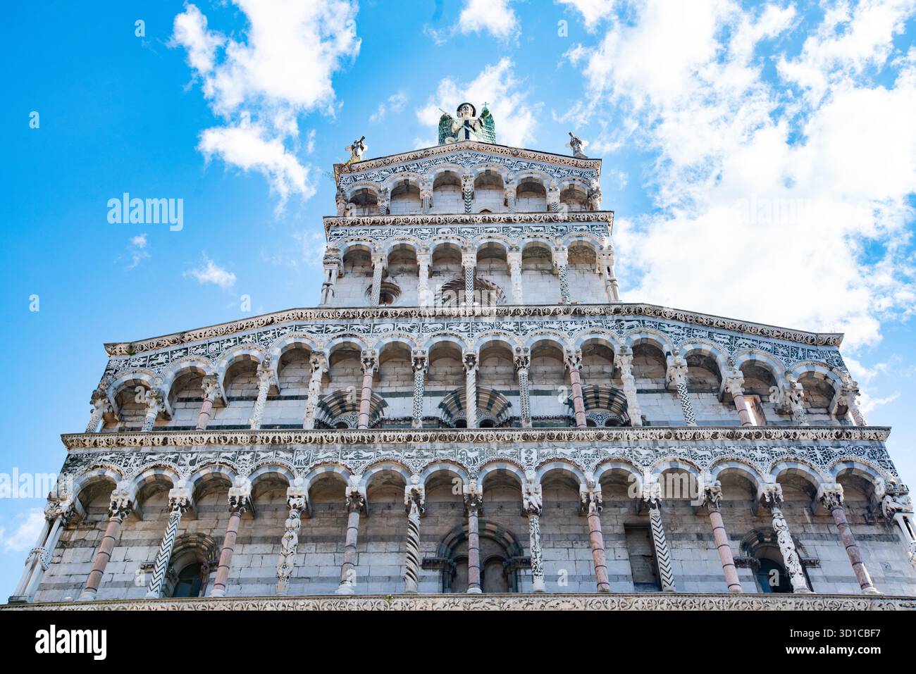 Lucca, Italien Chiesa di San Michele in Foro Fassade Stockfoto