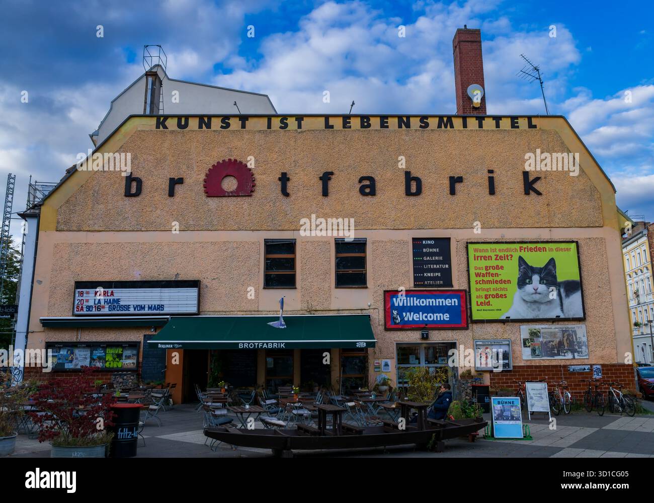 Die Brotfabrik Berlin befindet sich am Caligariplatz 1 (nahe Prenzlauer Allee), Berlin, Weißensee. Stockfoto