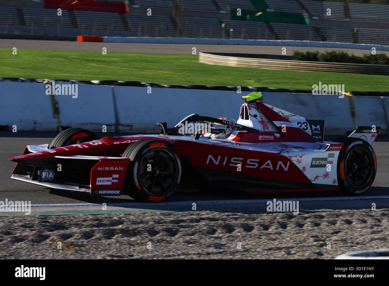 Cheste, Spanien. Oktober 2025. Norman NATO fährt seinen Nussan. FIA Formel E Vorsaisontests 2026. Sitzung 1 - Circuito Ricardo Tormo, Cheste, Comunitat Valenciana, Spanien (Credits Credit: Unicode Images/Alamy Live News Stockfoto