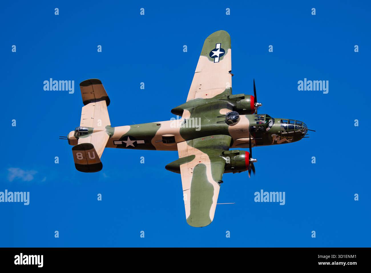 Sky Fiesta 2025 10-25-2025 Las Cruces NM USA Commemerative Air Force North American B-25J Yellow Rose bei der Sky Fiesta 2025 Airshow in Las Cruces in Stockfoto