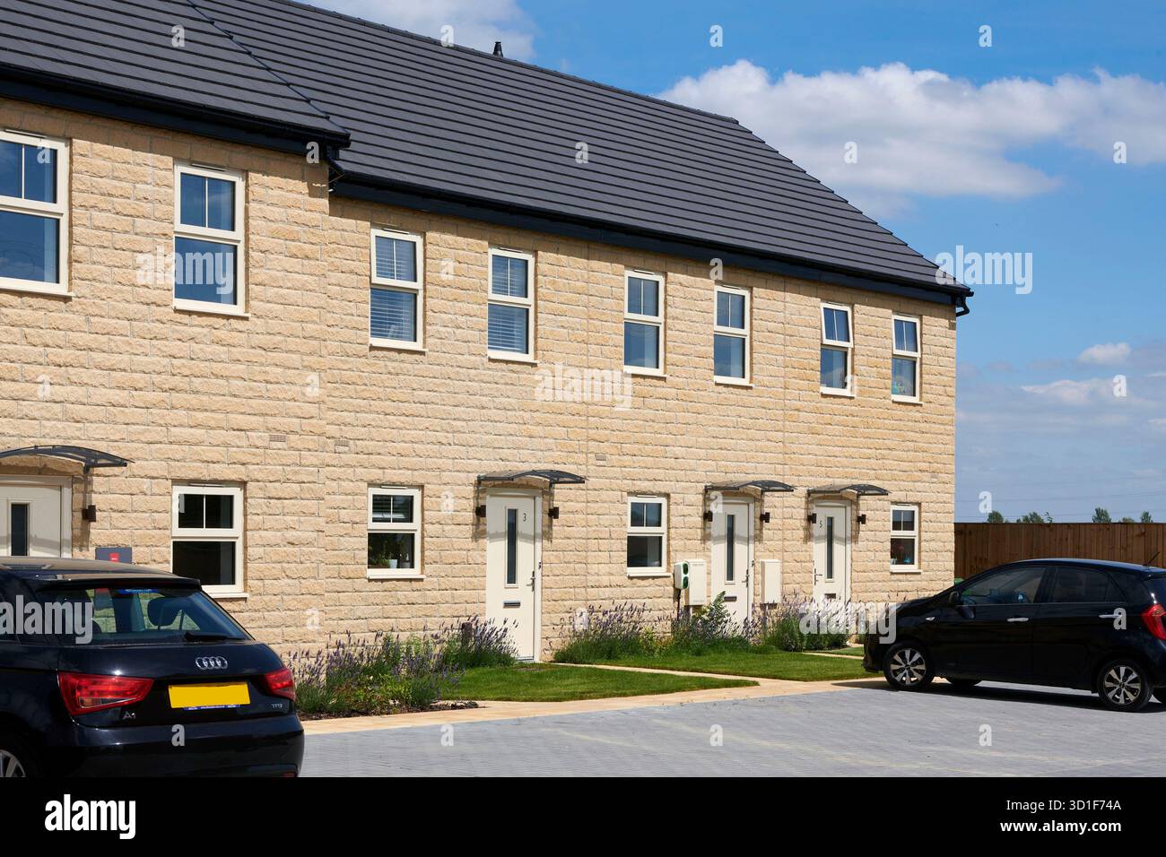 New Housing Development in East Leeds, West Yorkshire, Nordengland, Großbritannien Stockfoto
