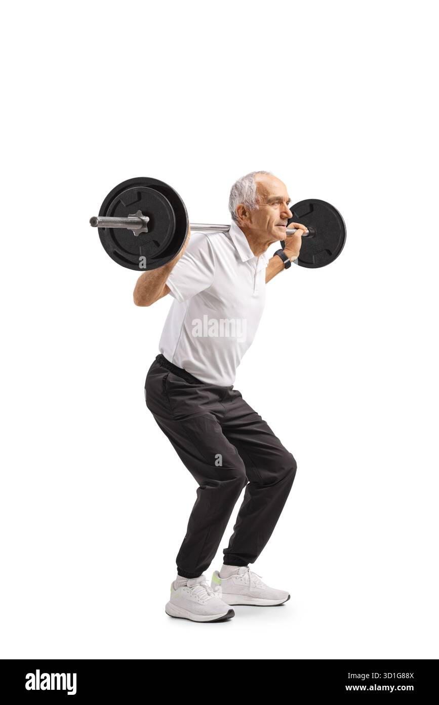 Älterer Mann, der Gewichte isoliert auf weißem Hintergrund hebt Stockfoto